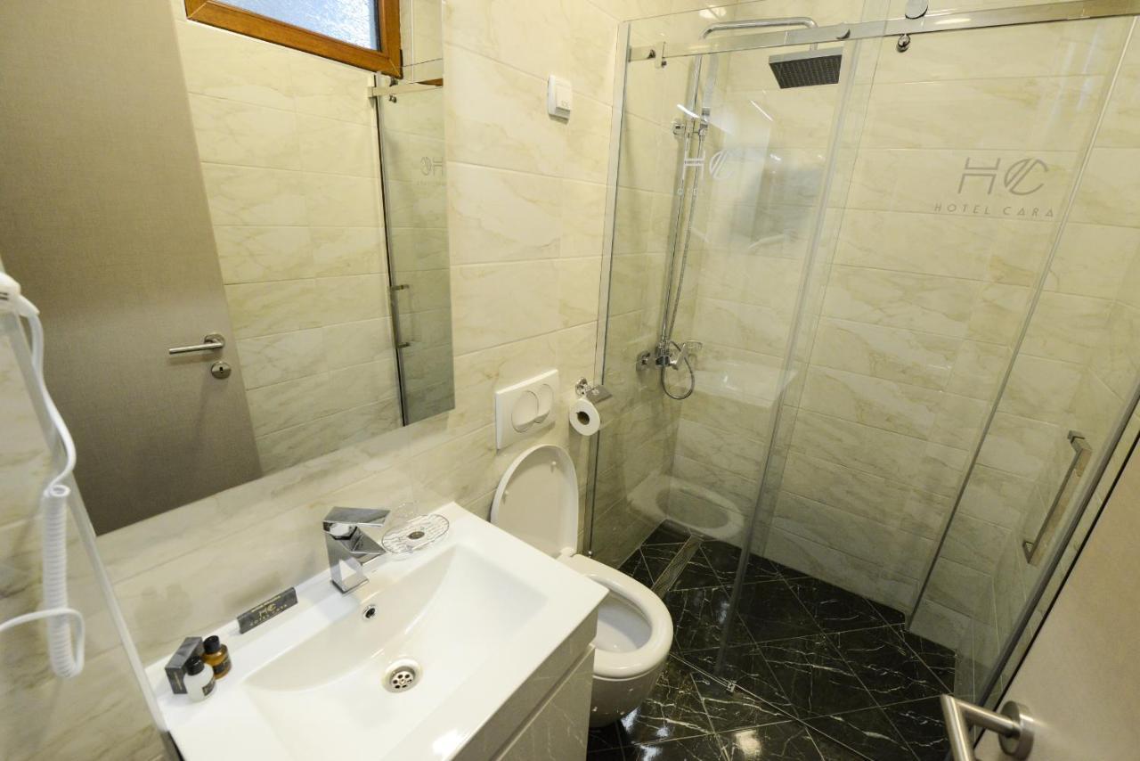 Hotel Cara 28 Skopje Luaran gambar