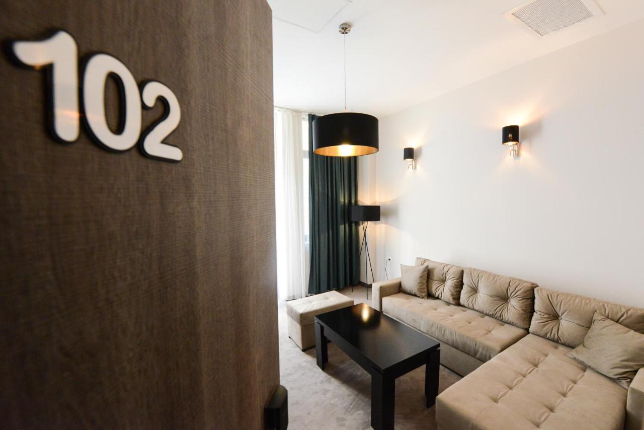 Hotel Cara 28 Skopje Luaran gambar