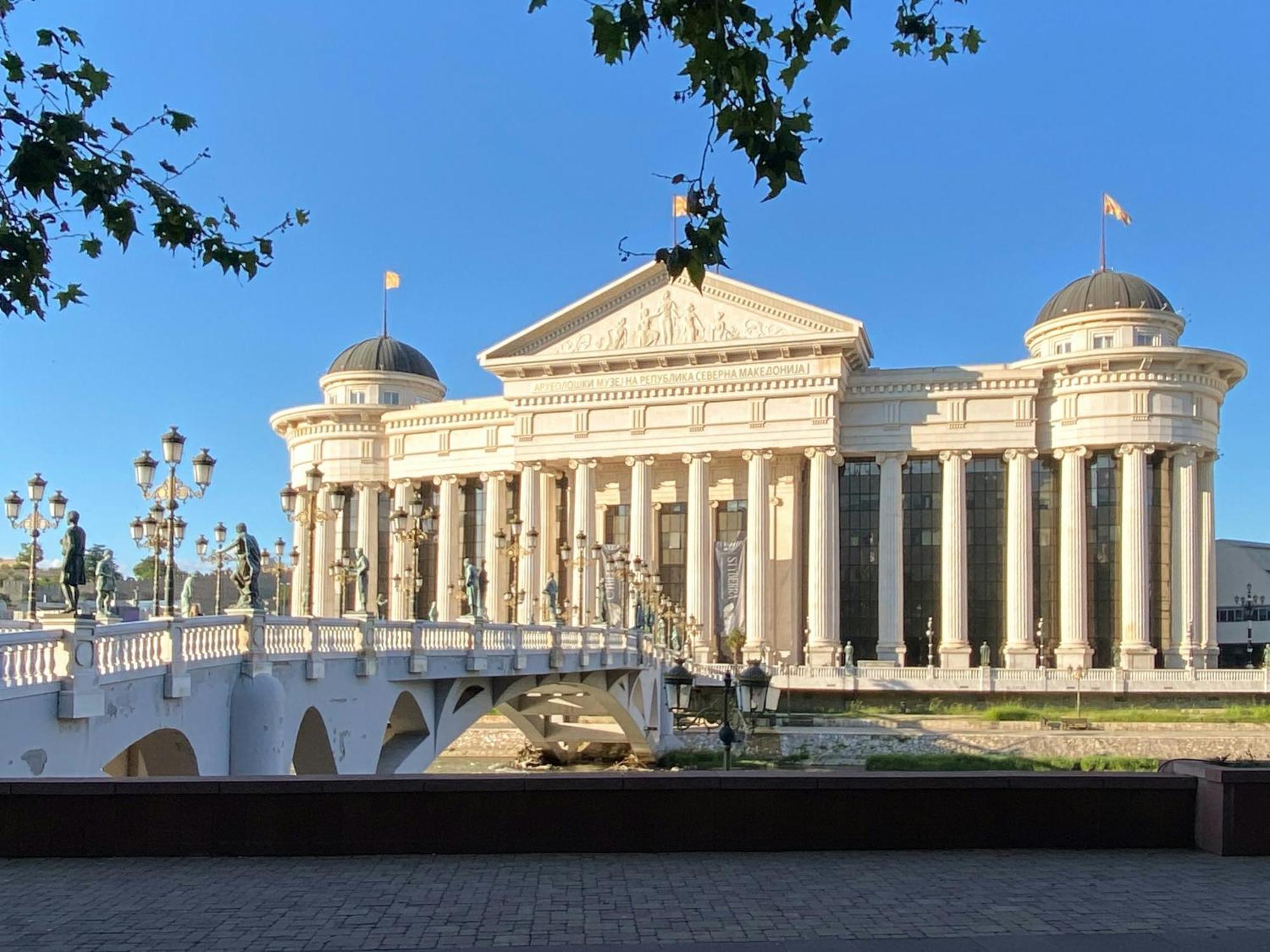 Hotel Cara 28 Skopje Luaran gambar