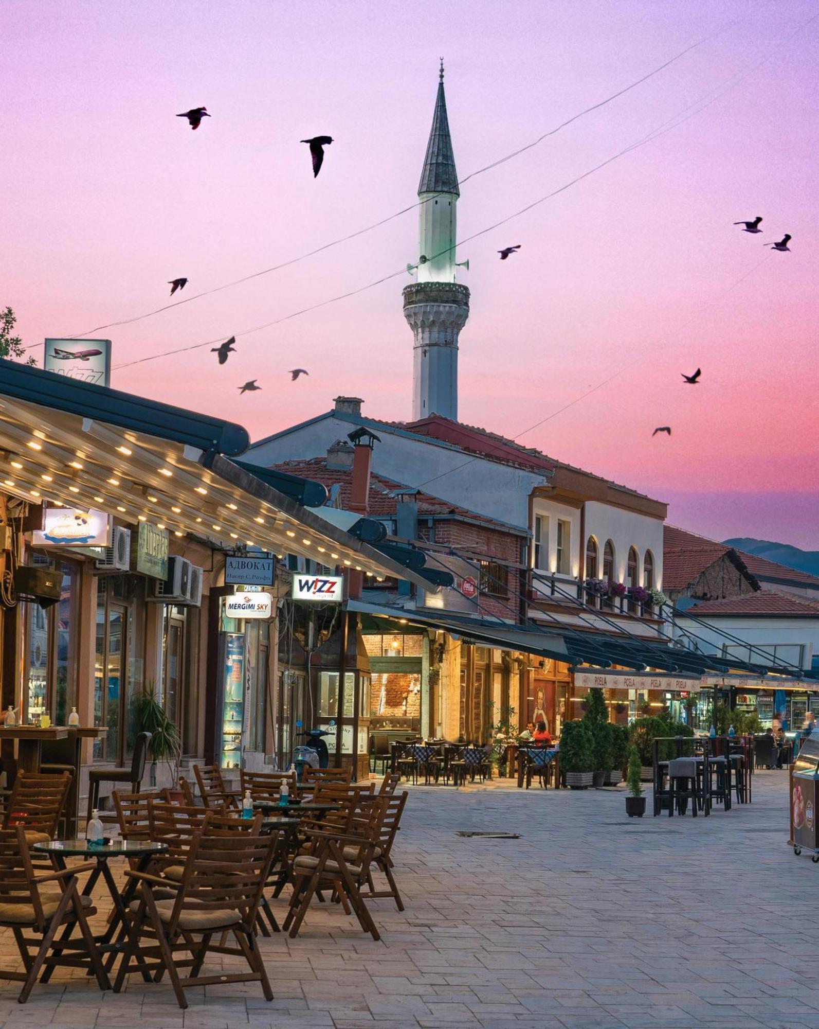 Hotel Cara 28 Skopje Luaran gambar