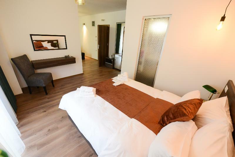 Hotel Cara 28 Skopje Luaran gambar
